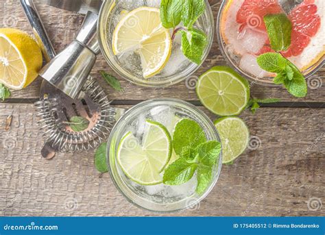 Citrus Fruit Drinks with Ice Stock Photo - Image of drink, barbecue ...