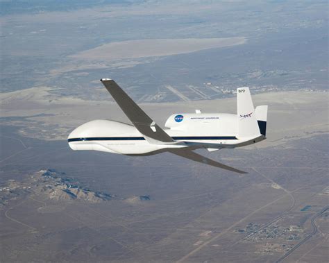 File:Global Hawk, NASA's New Remote-Controlled Plane - October 2009.jpg - Wikimedia Commons