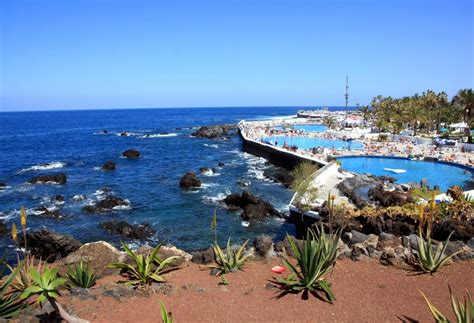 Puerto de La Cruz - a peaceful retreat in the north of Tenerife