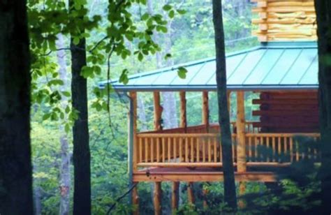 Diamond Lake Cabins in New Philadelphia | Best Rates & Deals on Orbitz