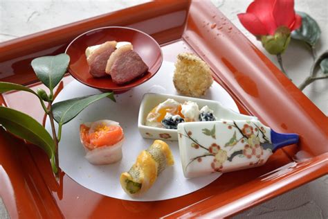 Dining Etiquette: How to Enjoy High-End Japanese Cuisine | Hotel ...