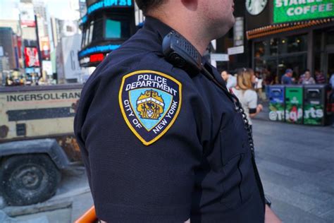 New law says NYPD cops must undergo CPR training