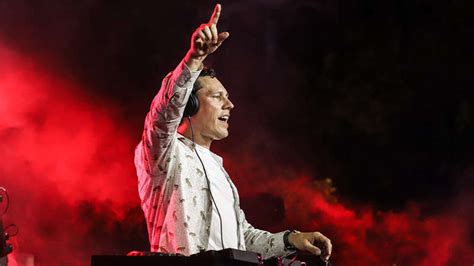 Tiesto announces Dublin gig for 2023 - Dublin's FM104