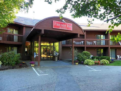 Fireside Inn & Suites Gilford Gilford, New Hampshire, US - Reservations.com