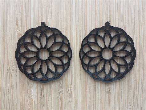 Laser Cut Earrings Acrylic Flower Design DXF File Free Download - 3axis.co