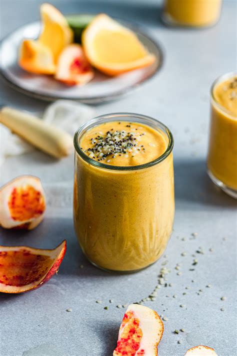 Creamy Butternut Squash and Orange Smoothie | Murielle Banackissa