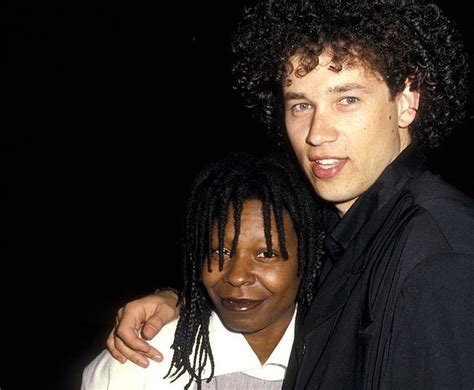 Whoopi Goldberg Married after Three Divorces? Gay Rumors & Spouses ...