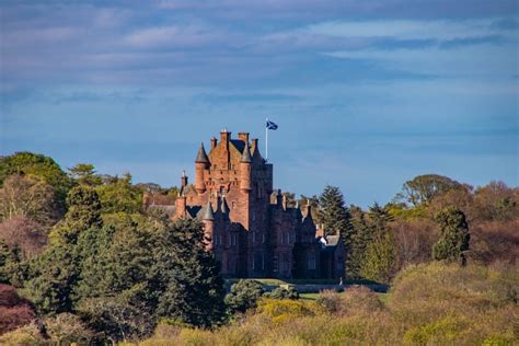 Ayton Castle | Castle in Ayton, Berwickshire | Stravaiging around Scotland
