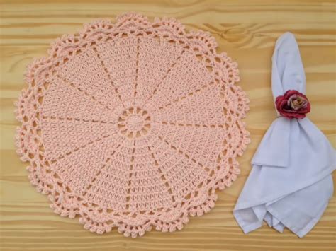 Crochet Beautiful Doily - Crochet Ideas