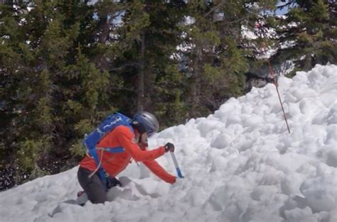 Avalanche Rescue Shovel Technique