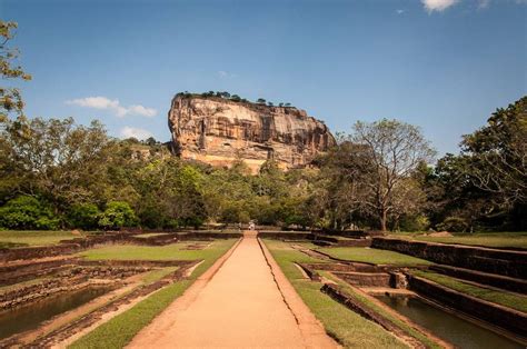 Journey to the Lion Rock - Sigiriya - Nerd Nomads