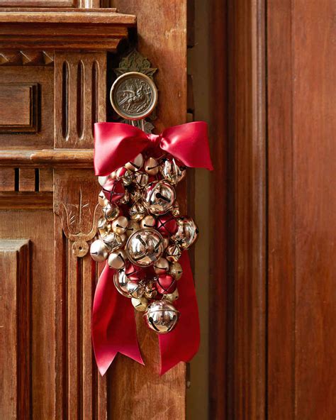 How to Make a Jingle Bell Cluster Ornament | Martha Stewart