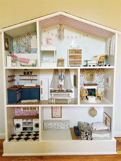 Caught in Grace: Barbie Dollhouse DIY