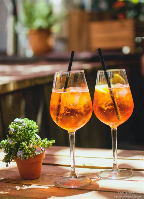 Lillet L'Orange Spritz Cocktail Recipe — THE SHAKEN COCKTAIL