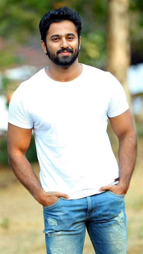 Unni Mukundan Wallpapers - Wallpaper Cave