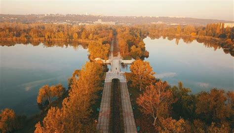 Moldova, Mountains, Natural Landmarks, Nature, Travel, Naturaleza ...