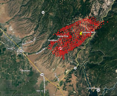 Wildfire burns into Paradise, California, forcing evacuations ...