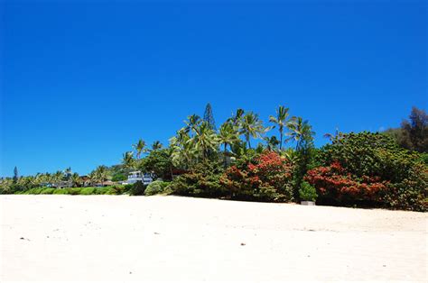 Banzai Pipeline, Oahu | To-Hawaii.com