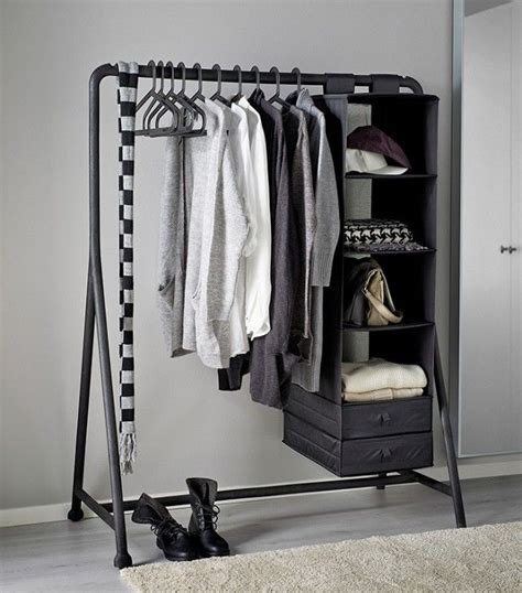 The Best Closet Organization Tips From Real Women | Hanging clothes ...