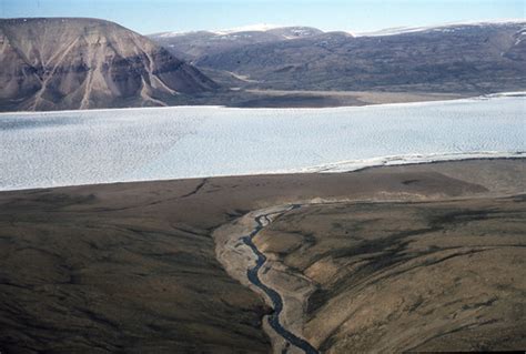 Arctic Desert, Olrik Fjord, Northern Greenland | Scarcely ve… | Flickr