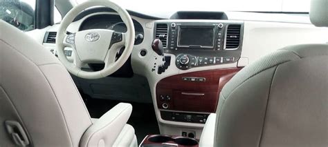 Sold:2014 Toyota Sienna Xle Tokunbo In Lagos - Autos - Nigeria