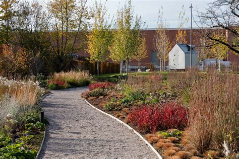 Blooming Campus at the Vitra. Oudolf Garten by Piet Oudolf | The Strength of Architecture | From ...