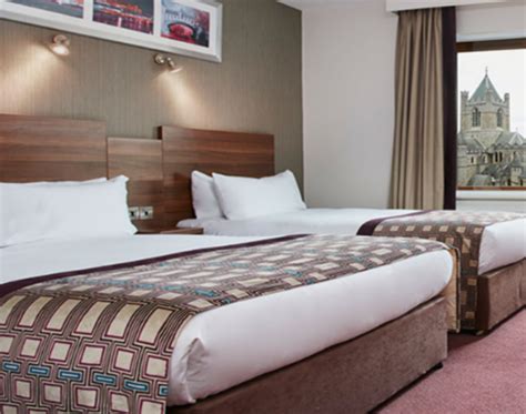 Jurys Inn Dublin Christchurch - Get Jurys Inn Dublin Christchurch Hotel Reviews on Times of ...