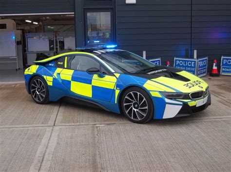 RPU - Surrey Police in 2021 | Police cars, Police, Rescue vehicles