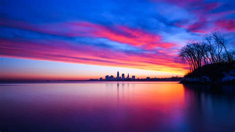 Lake Erie and Cleveland at sunset - backiee