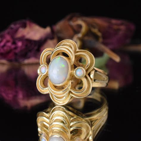 Vintage 14ct Yellow Gold Dark Opal Ring - Graisons Fine Jewellery