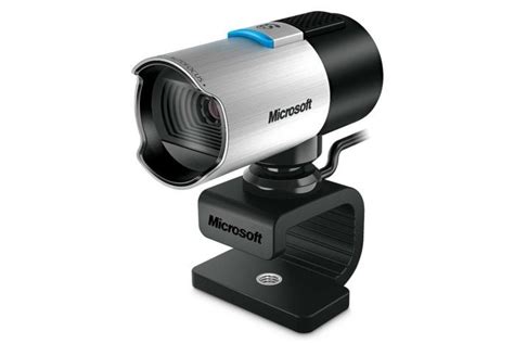 Microsoft LifeCam Studio review: A hi-def webcam for business or ...