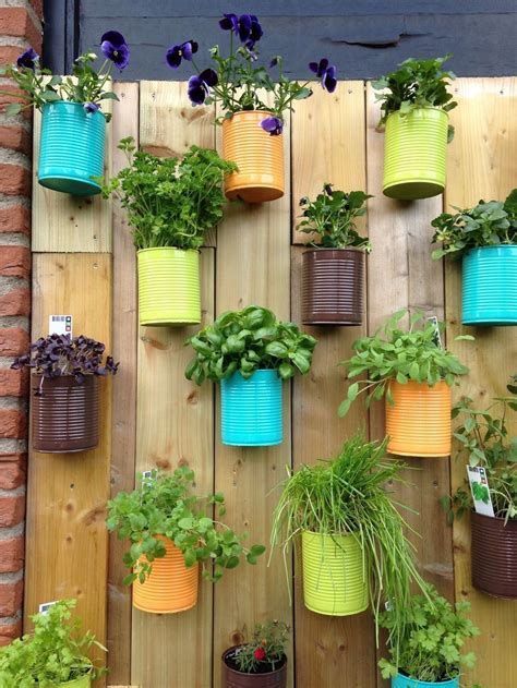 30 Gorgeous Vertical Garden Ideas Wall Decor | Vertical garden design ...