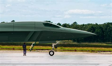 SNAFU!: Chinese Stealth Bomber Concept via Chinese Military Review.