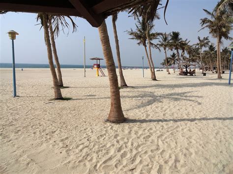 Jumeirah Beach Park, Dubai | A view of Jumeirah Beach Park i… | Flickr