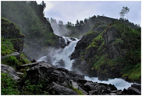 Låtefossen_Waterfall