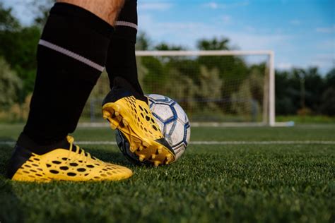 7 Most Popular Soccer Cleats (2023 Rankings) - SoccerPrime