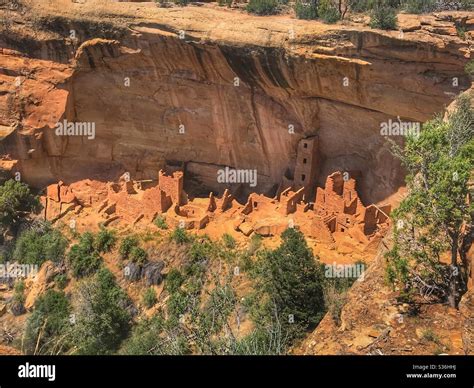 Mesa Verde National Park cliff dwellings Stock Photo - Alamy