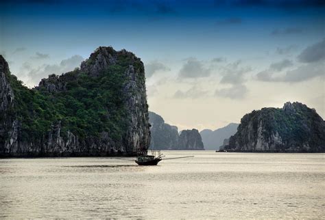 Halong Bay | Halong Bay - Vietnam | Fran | Flickr