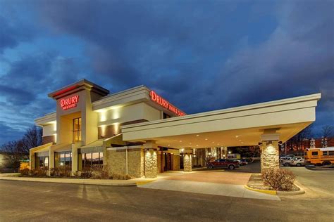 DRURY INN & SUITES POPLAR BLUFF $126 ($̶1̶4̶4̶) - Updated 2022 Prices & Hotel Reviews - MO