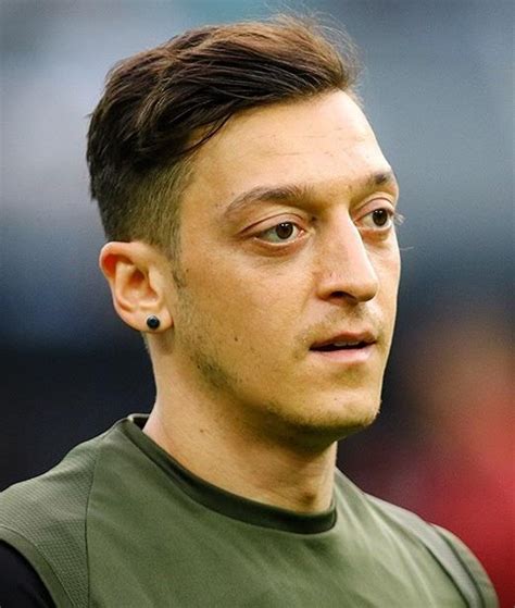 Mesut Özil - Celebrity biography, zodiac sign and famous quotes