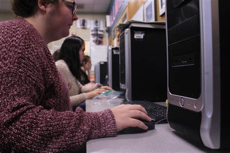 Placer’s yearbook: an age old school tradition – Hillmen Messenger