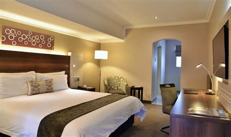 OR Tambo Hotel & Conference Centre | Birchwood Hotel