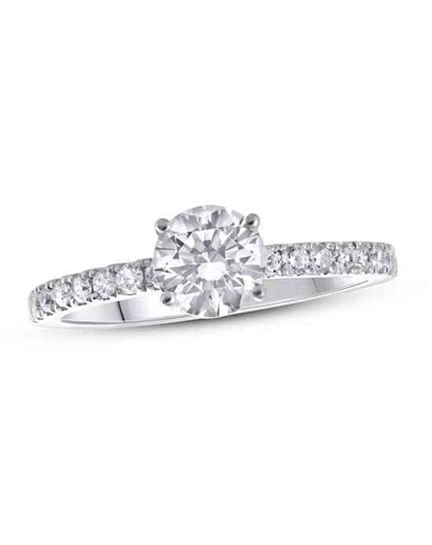 Kays Engagement Ring In Box