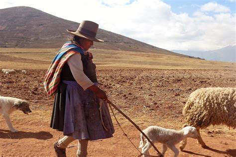 Life at a Different Pace in Peru - Verge Magazine: Volunteer abroad ...