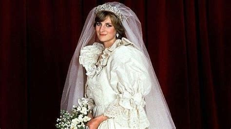 Princess Diana's iconic wedding gown to go on display at Kensington Palace | Fashion Trends ...