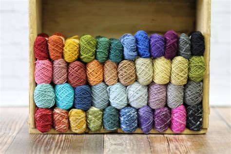 The LOOM silk yarns - Risoni | Speck | Fusilli 80 | Beet Street Yarn Co. | Loom yarn, Silk yarn ...