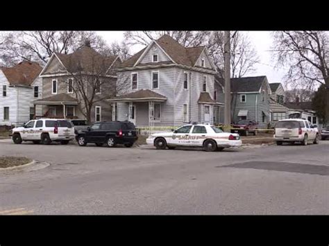 2014-12-26 Sheriff's Dept. Searches Waterloo Homicide Crime Scene ...