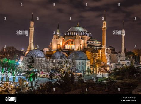 Hagia Sophia at night Stock Photo - Alamy