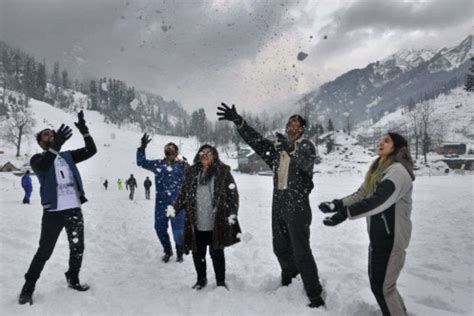 Solang valley snowfall : Snowfall makes Manali and Solang the most desired destinations among ...