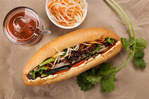 Bánh Mì 25 - SilverKris